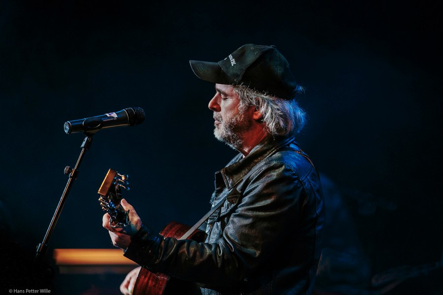 HPWilleFoto_E1Q8898-3 kopi-renset2-ip-s1-fb